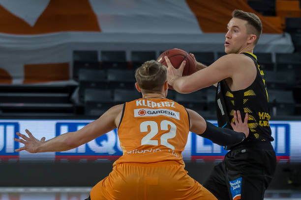 得欧洲杯奠 得欧洲杯奠