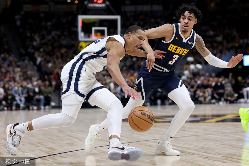 比赛一开场 比赛一开场