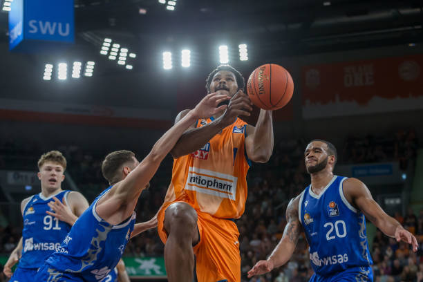 的微妙控制 的微妙控制