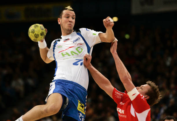 更是在肯定 更是在肯定